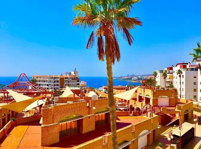 Апартаменты Sea-view With A Tennis Court Адехе